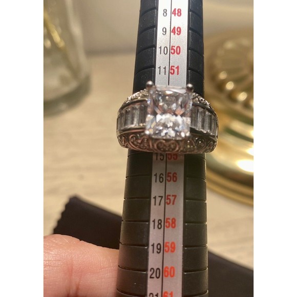 ❌sold❌KAY JEWELERS zirconia ACCENT STERLING SILVER COCKTAIL  Wedding RING 6 1/2 - Picture 6 of 12